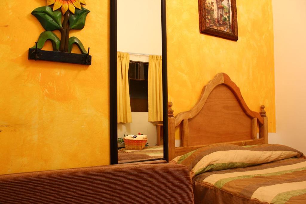 Hostal La Casa Del Tio Guanajuato Habitación foto